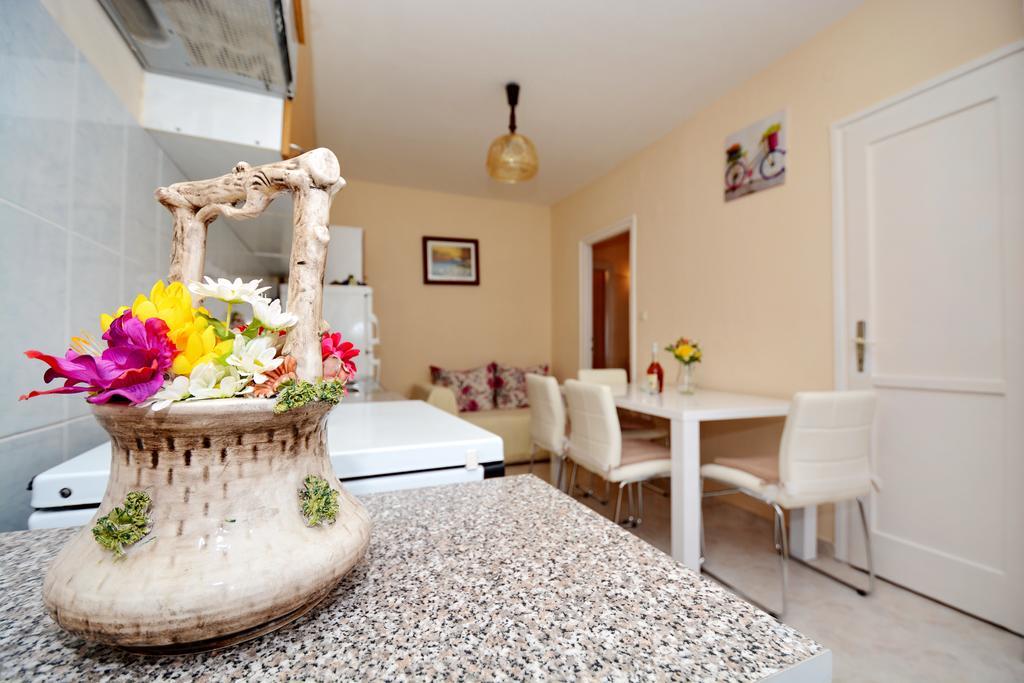 Apartment Franko Задар Екстериор снимка