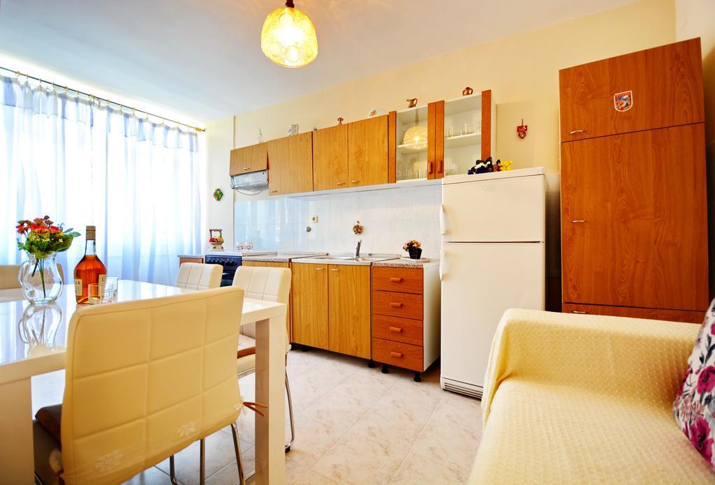Apartment Franko Задар Екстериор снимка